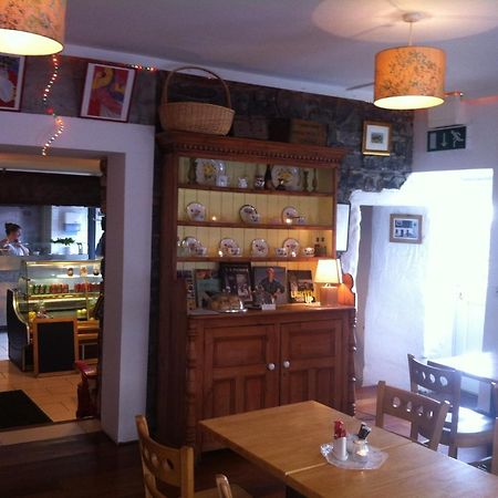 Room 2 Camp Street B&B & Self Catering อูคเทอราร์ด ภายนอก รูปภาพ